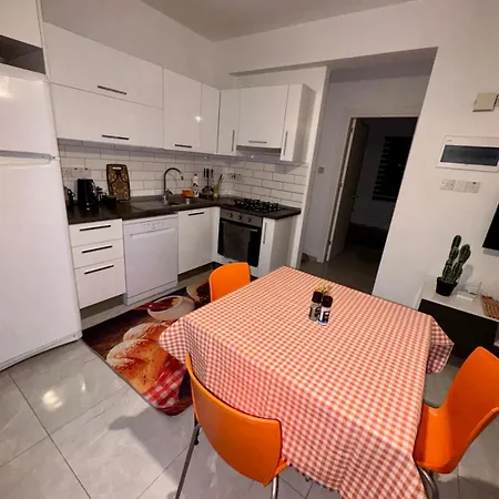 Apartmán Orange Sunset Duplex Lapta 2 Bedrooms Close To Merit Casino