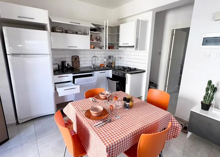 Orange Sunset Duplex Lapta 2 Bedrooms Close To Merit Casino * Meniko