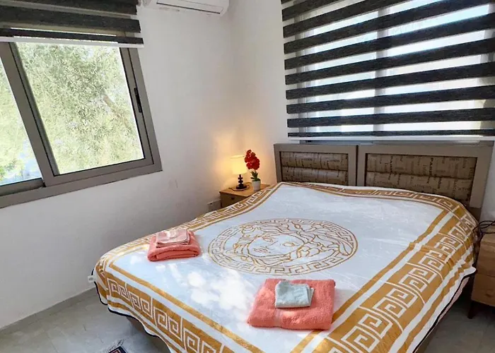 Appartement Orange Sunset Duplex Lapta 2 Bedrooms Close To Merit Casino *