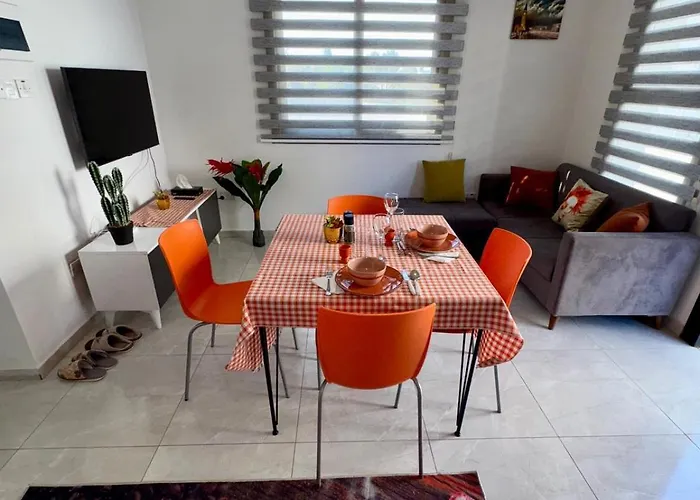 Appartement Orange Sunset Duplex Lapta 2 Bedrooms Close To Merit Casino